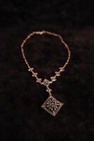 Collier 15